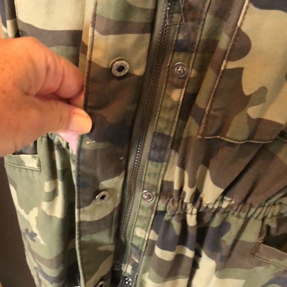 Camouflage vest - Picture 4 of 6